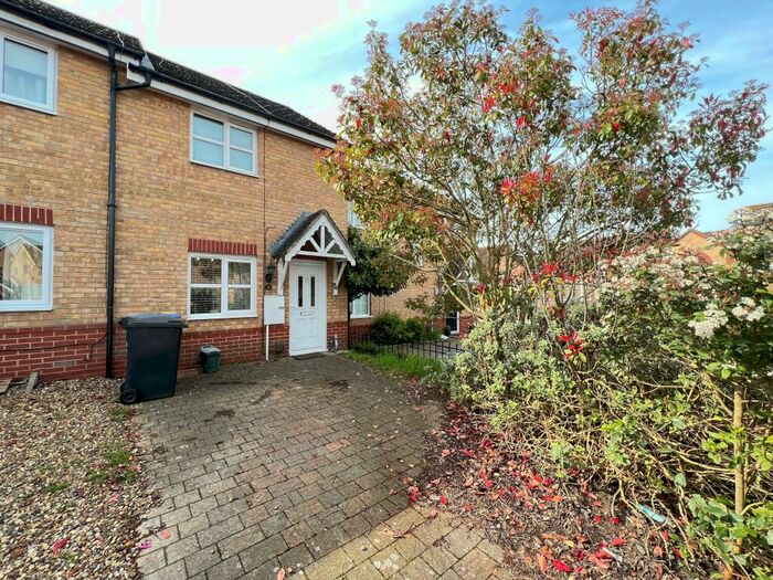 2 Bedroom House To Rent In Davenport, Harlow, CM17