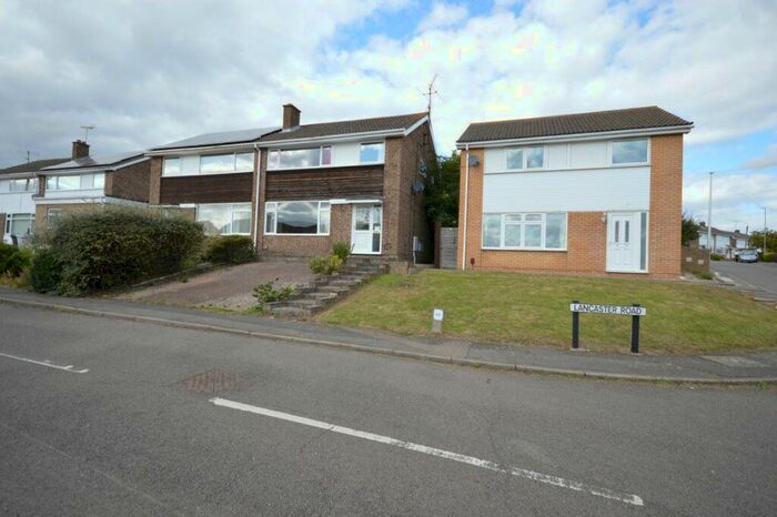 3 Bedroom Detached House To Rent In Lancaster Road, Rothwell, NN14