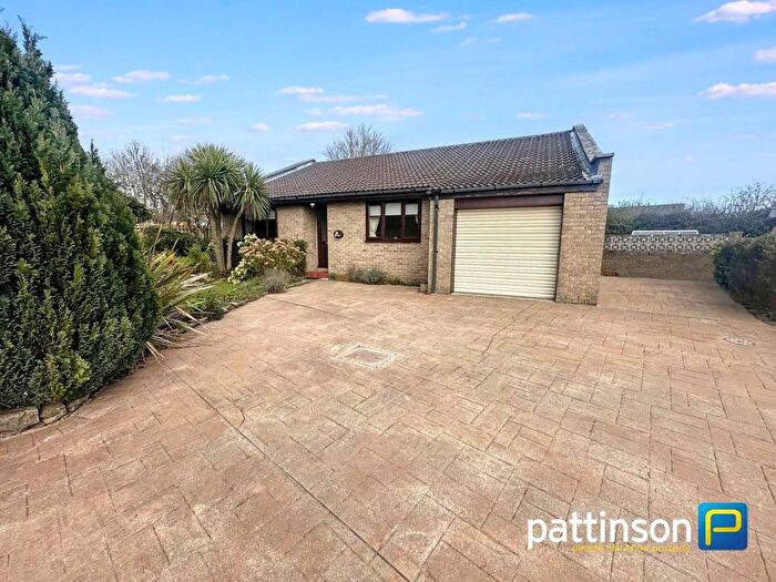 3 Bedroom Detached Bungalow For Sale In Queensway, Willington, Crook, DL15