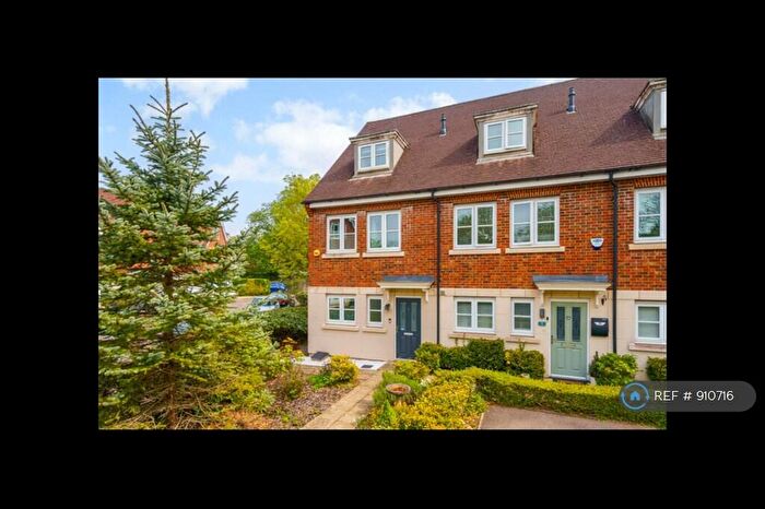 3 Bedroom Semi Detached House To Rent In Montgomery Way, Kenley, CR8