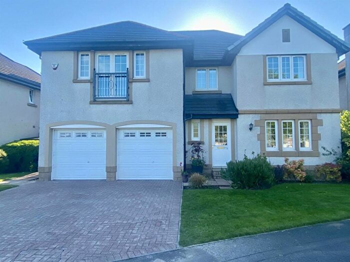 5 Bedroom Detached House For Sale In Cromar Drive, Dunfermline, KY11