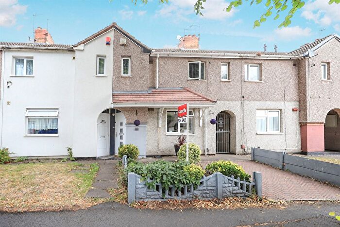 3 Bedroom Terraced House For Sale In Silverbirch Road, Parkfields, Wolverhampton, WV2