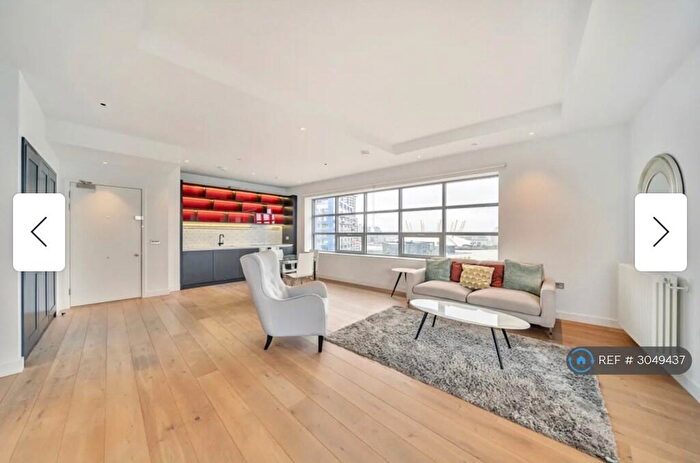 2 Bedroom Flat To Rent In Kent Building, London, E14