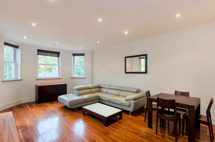 2 Bedroom Flat To Rent In Chapman Square, Wimbledon, London SW19