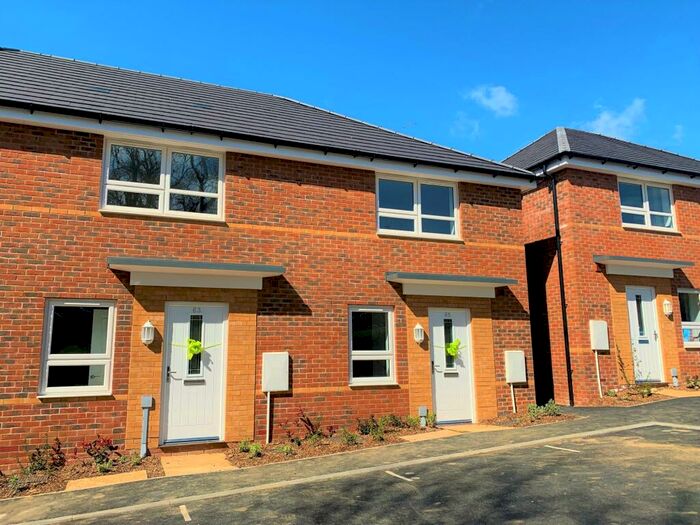 3 Bedroom Terraced House To Rent In Wintergreen Gardens, Newport, PO30