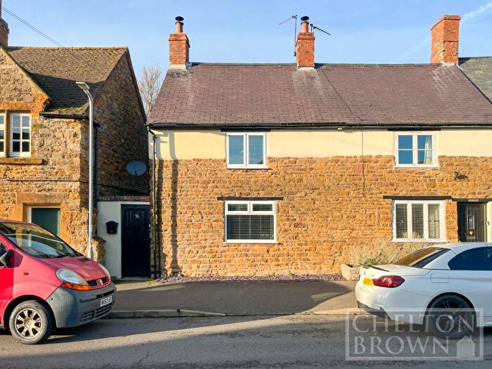 2 Bedroom Semi Detached House To Rent In High Street, Braunston, Daventry, Northamptonshire, NN11