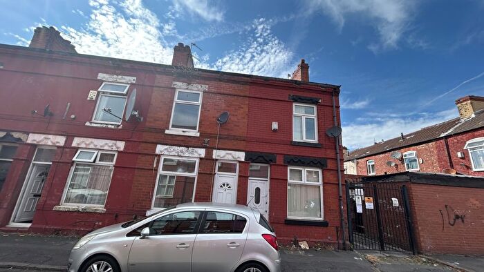 2 Bedroom Terraced House To Rent In Maida Street, Manchester, M12