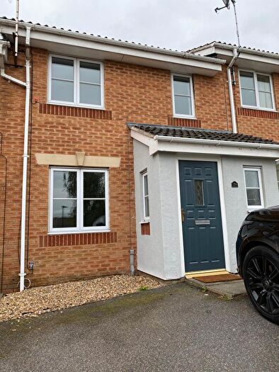 Terraced House To Rent In Ironstone Crescent, Chapeltown, Sheffield, South Yorkshire, S35