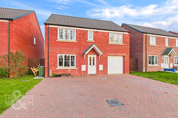 5 Bedroom Detached House For Sale In Reeve Way, Wymondham, Norwich, NR18