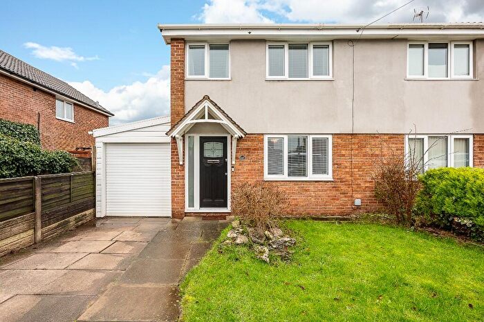 3 Bedroom Semi Detached House For Sale In Manor Avenue, Burscough, L40