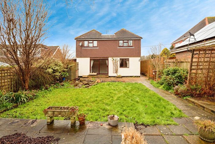 3 Bedroom Detached House For Sale In Mountfield, Robertsbridge, East Sussex, TN32