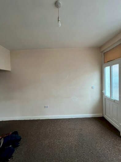 2 Bedroom Terraced House To Rent In Haddenham Road, Leicester, Leicestershire, LE3