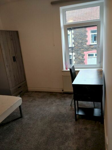 1 Bedroom Property To Rent In Treforest, Pontypridd, CF37