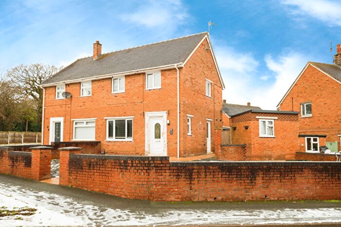2 Bedroom Semi-Detached House For Sale In Ferndale Avenue, Rhostyllen, Wrexham, LL14