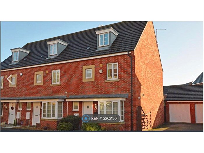 4 Bedroom End Of Terrace House To Rent In Freshwater Road, Hampton Vale, Peterborough, PE7