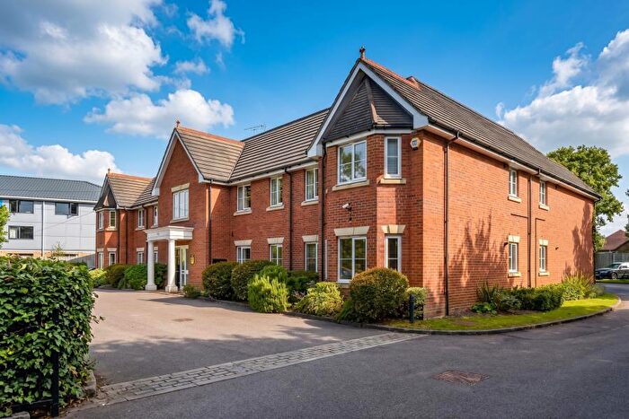 2 Bedroom Apartment To Rent In West End, Woking, GU24