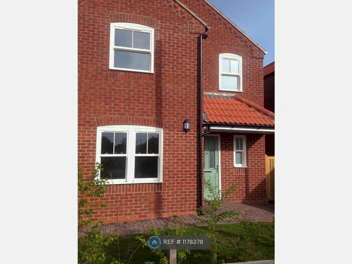4 Bedroom Detached House To Rent In Chapel Road, Immingham, DN40