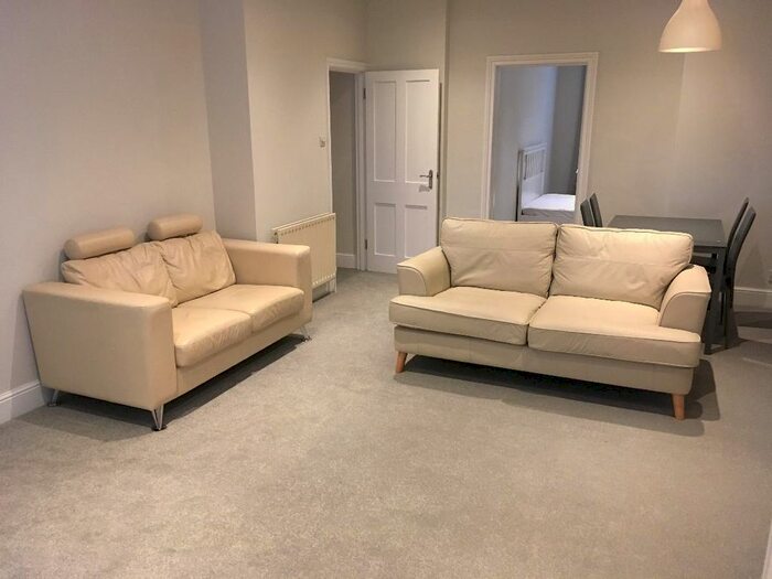 3 Bedroom Flat To Rent In Very Near Haven Green Area, Ealing Broadway Central, W5