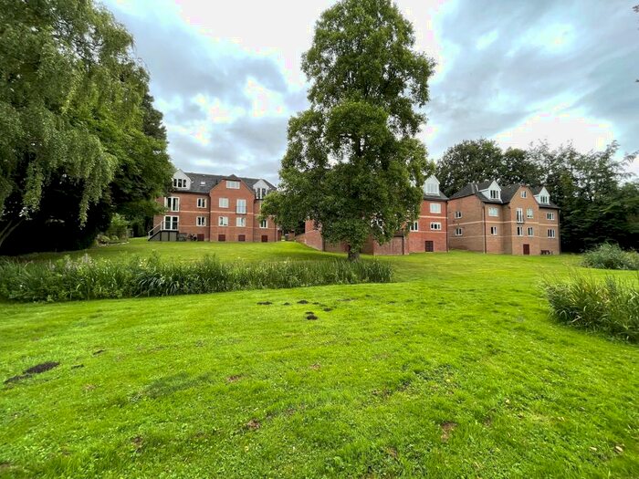 2 Bedroom Flat To Rent In The Waterside, Hellesdon, Norwich, NR6