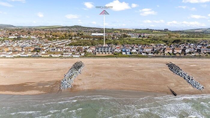 4 Bedroom Town House For Sale In Brighton Road, Lancing, BN15