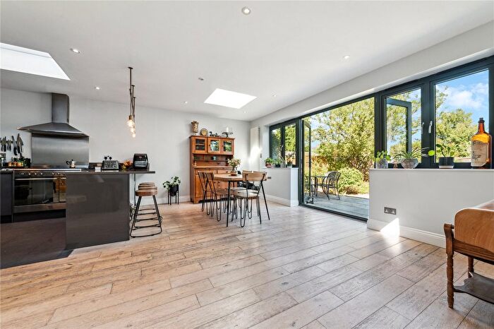4 Bedroom Detached House To Rent In Burntwood Lane, SW17