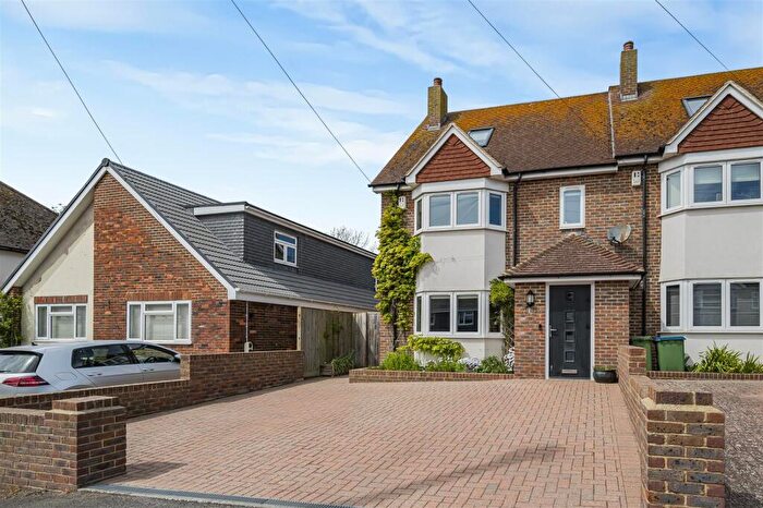 3 Bedroom Semi-Detached House For Sale In Broomfield Avenue, Telscombe Cliffs, Peacehaven, BN10