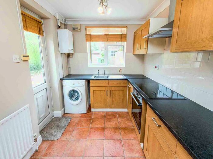 2 Bedroom End Of Terrace House To Rent In Horsegate, Deeping St. James, Peterborough, PE6