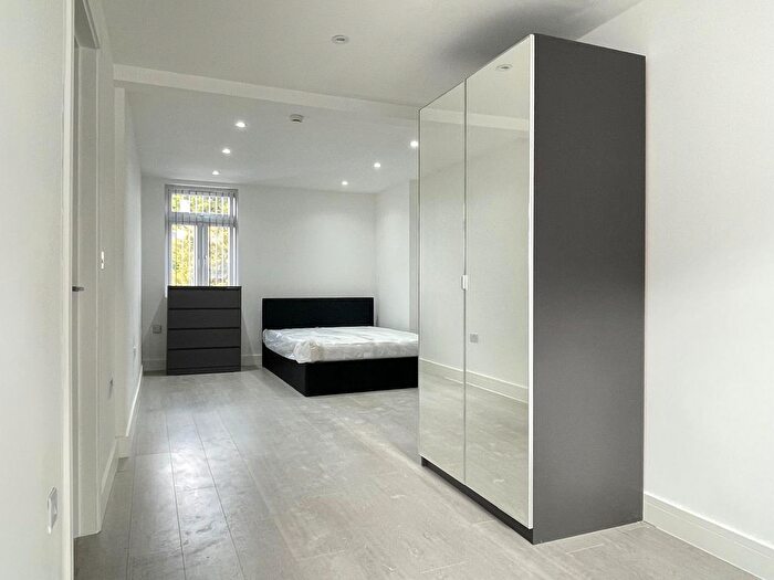 1 Bedroom Property To Rent In Ashburnham Road, Luton, Bedfordshire, LU1