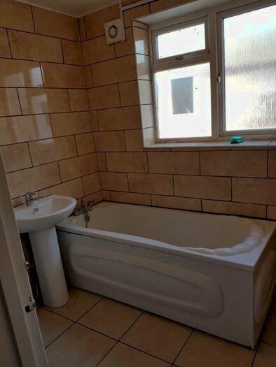 4 Bedroom Terraced House To Rent In Henley Street, Oxford, OX4