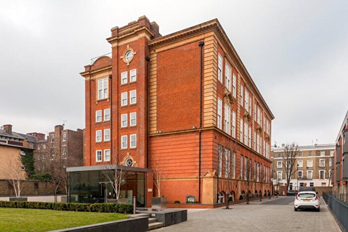 1 Bedroom Apartment For Sale In Drummond Way, Highbury & Islington, N1