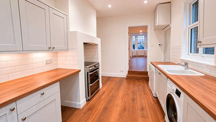 3 Bedroom Semi-Detached House To Rent In Agraria Road, Guildford, GU2