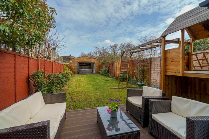 4 Bedroom Terraced House To Rent In Gordon Road, Beckenham, BR3