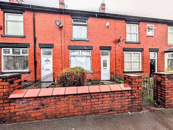 2 Bedroom Terraced House For Sale In Plodder Lane, Farnworth, Bolton, BL4