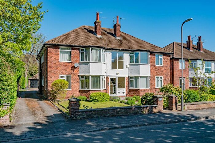 2 Bedroom Apartment For Sale In Freshfield Court, Old Town Lane, Formby, L37