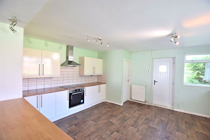 3 Bedroom End Of Terrace House To Rent In Thornhill Street, Houghton Le Spring, DH4