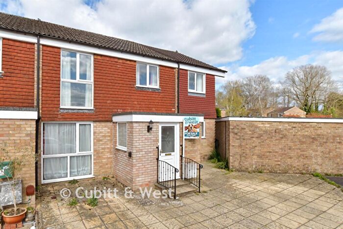 4 Bedroom End Of Terrace House For Sale In Anvil Close, Southwater, Horsham, West Sussex, RH13