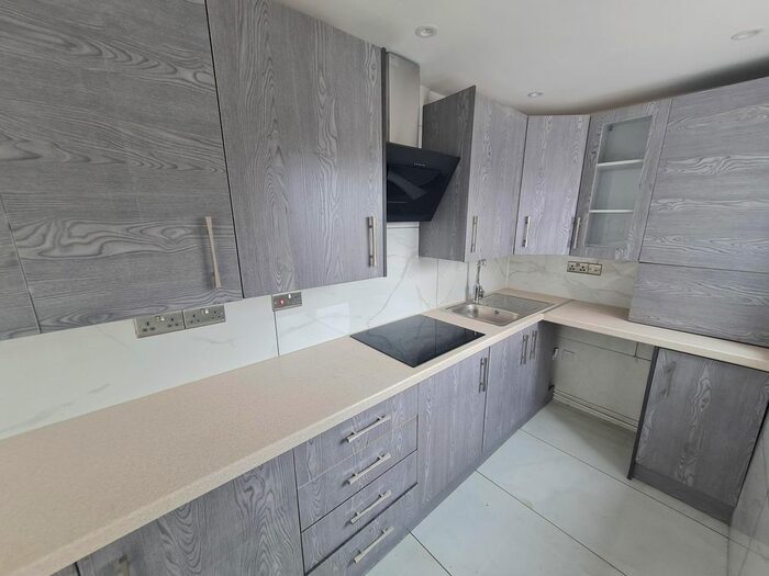 2 Bedroom Property To Rent In Frank Road, Doncaster, DN5