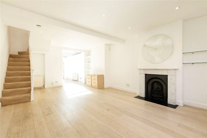 2 Bedroom Terraced House To Rent In Brayfield Terrace, Barnsbury, Islington, London, N1