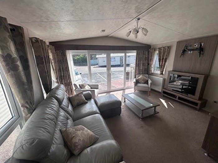 3 Bedroom Mobile/park Home For Sale In Braunton Road, Ashford, Barnstaple, EX31