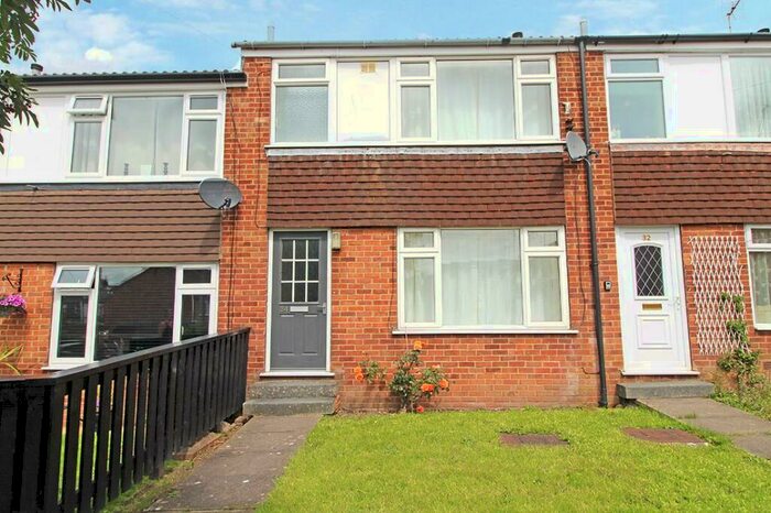 3 Bedroom Terraced House To Rent In Park House Green, Harrogate, HG1