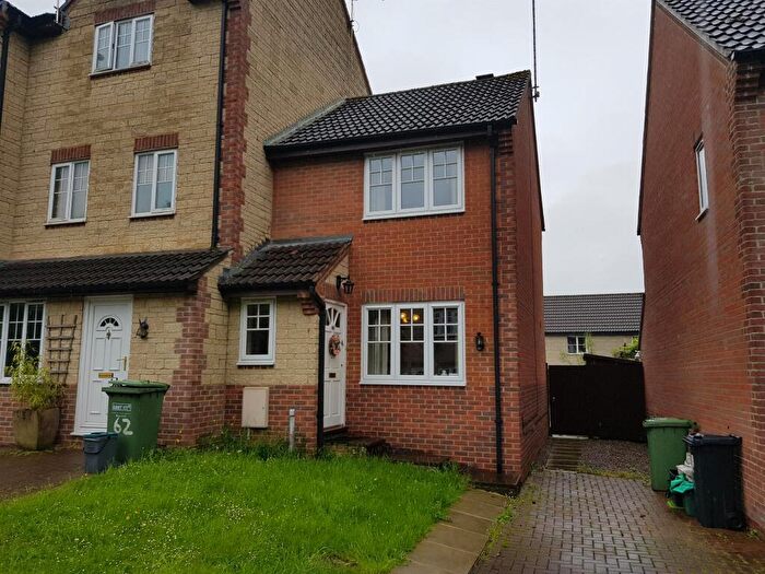 3 Bedroom Terraced House To Rent In Couzens Close, Chipping Sodbury, Bristol, BS37
