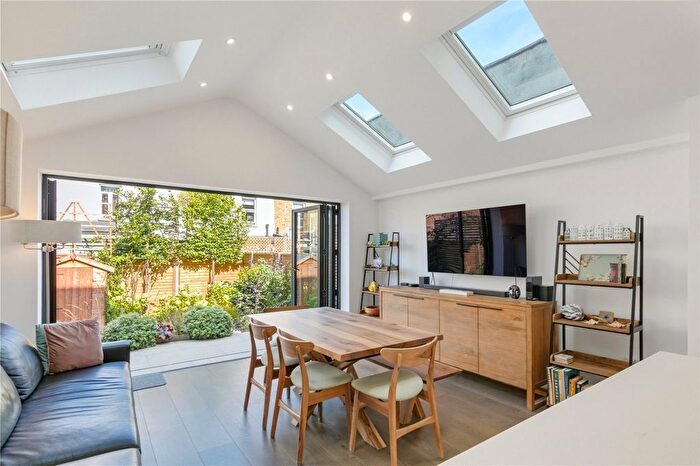 4 Bedroom Detached House For Sale In Franciscan Road, SW17