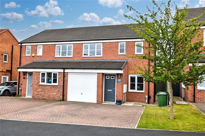 3 Bedroom Semi-Detached House For Sale In Bedale Street, Morley, Leeds, West Yorkshire, LS27