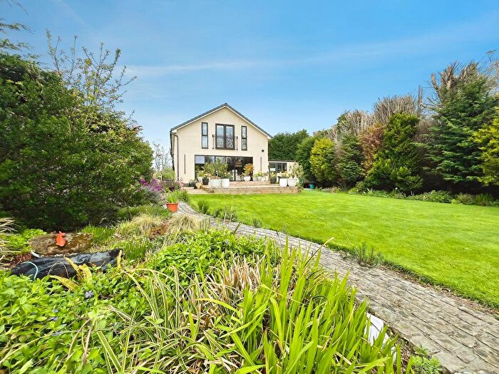 5 Bedroom Detached House For Sale In Longmeadows, Darras Hall, Ponteland, NE20