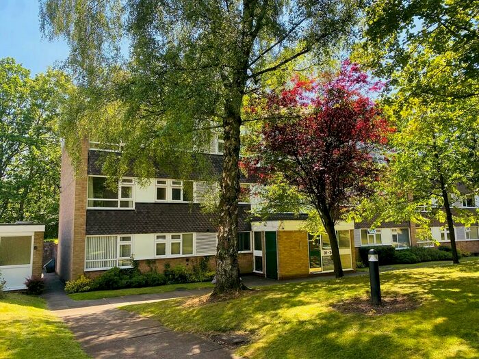 2 Bedroom Apartment To Rent In Whetstone Close, Farquhar Road, Edgbaston, B15