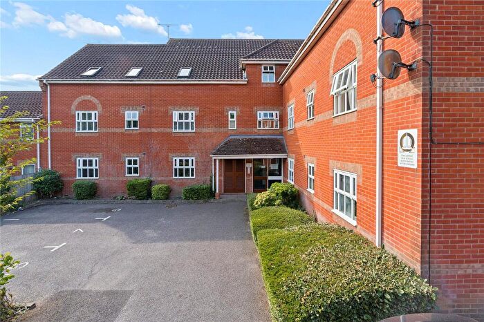 2 Bedroom Apartment For Sale In Northampton Grove, Langdon Hills, Basildon, Essex, SS16