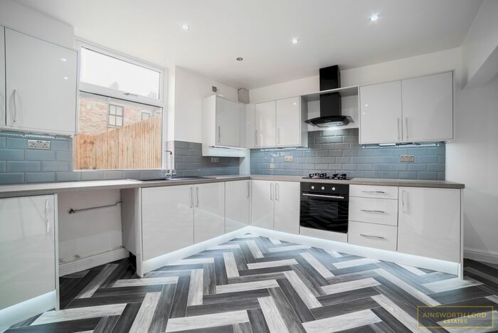 2 Bedroom Terraced House To Rent In Blackburn Road, Darwen, BB3