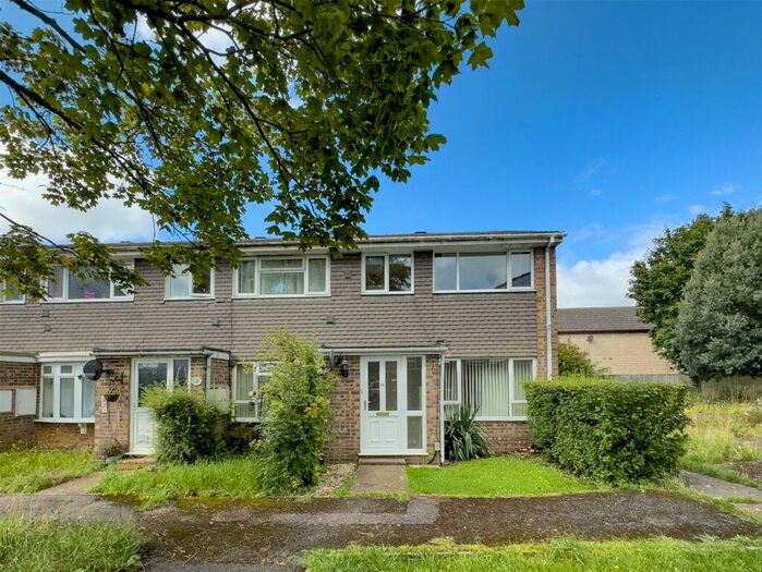 3 Bedroom Semi-Detached House To Rent In Whittington Place, Carterton, Oxfordshire, OX18