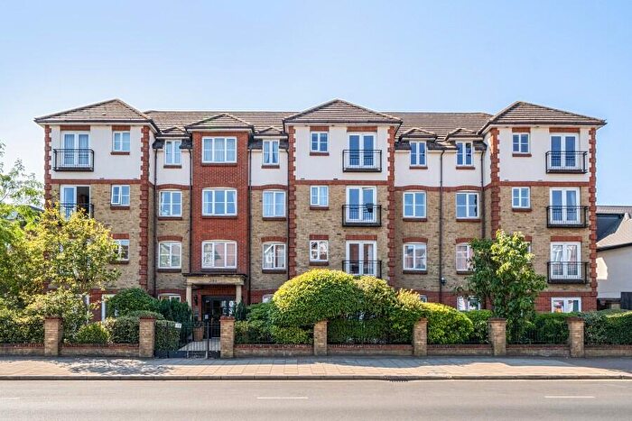 2 Bedroom Retirement Property For Sale In Pegasus Court, Kenton Road, Kenton, HA3