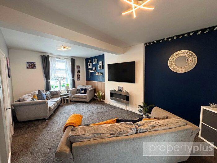 3 Bedroom Terraced House For Sale In Oakdale Road, Tonypandy, CF40